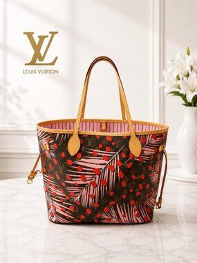 Authentic Louis Vuitton Neverfull MM Jungle Dots Limited Edition Shoulder Bag